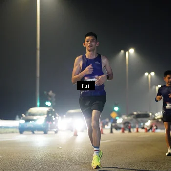 Runner Photo 7344525