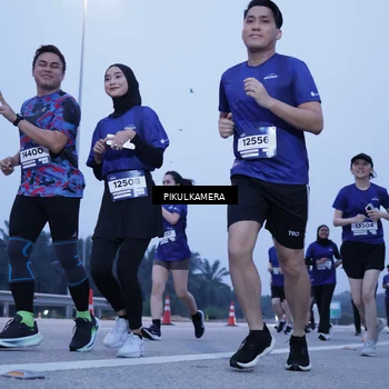 Runner Photo 7344536