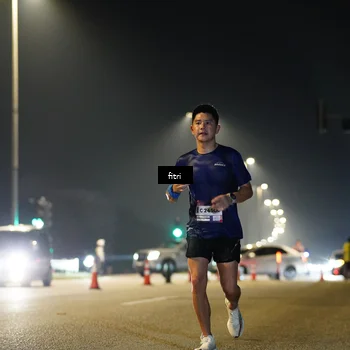 Runner Photo 7344550
