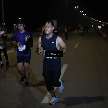 Runner Photo 7344620