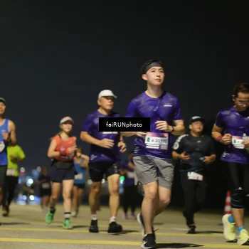Runner Photo 7344630