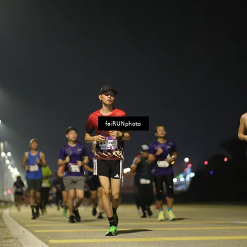 Runner Photo 7344632