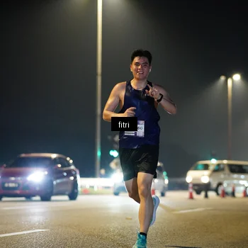Runner Photo 7344651