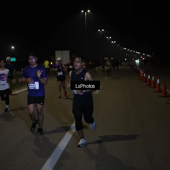 Runner Photo 7344671