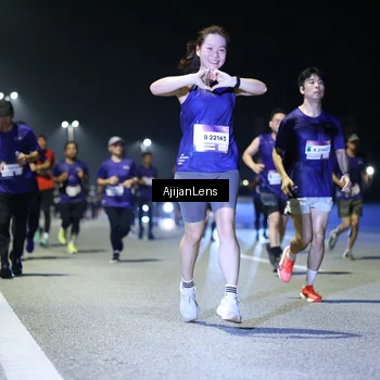 Runner Photo 7344673