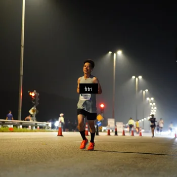 Runner Photo 7344675