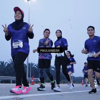 Runner Photo 7344686