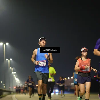 Runner Photo 7344687