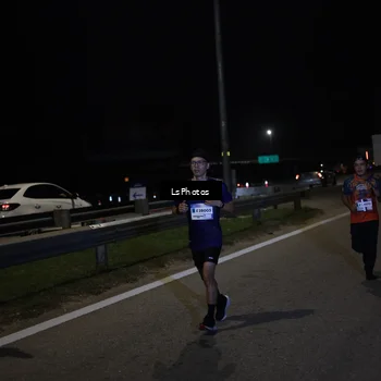 Runner Photo 7344708