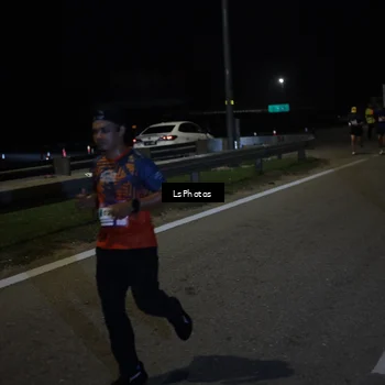 Runner Photo 7344718