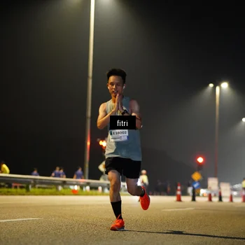 Runner Photo 7344727