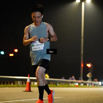 Runner Photo 7344751
