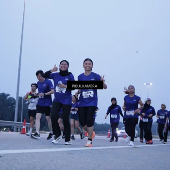 Runner Photo 7344753