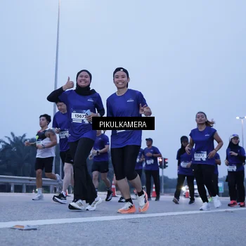 Runner Photo 7344760