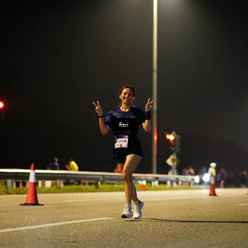 Runner Photo 7344773