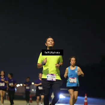 Runner Photo 7344777
