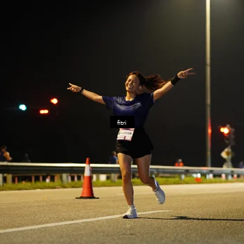 Runner Photo 7344781