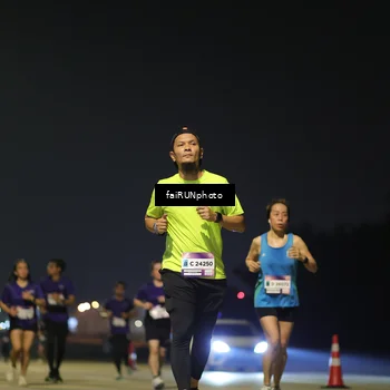 Runner Photo 7344787