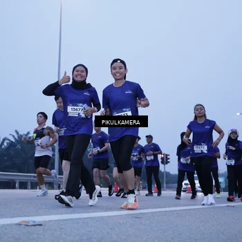 Runner Photo 7344827