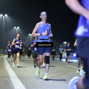 Runner Photo 7344877