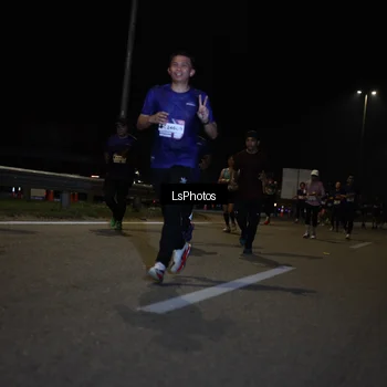 Runner Photo 7344892