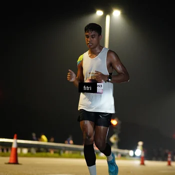 Runner Photo 7344895