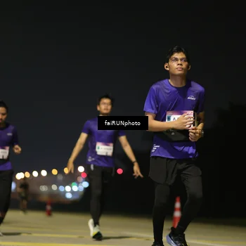 Runner Photo 7344920