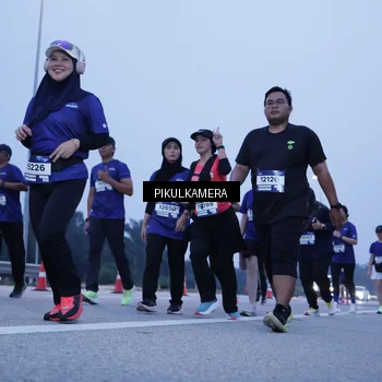 Runner Photo 7344922