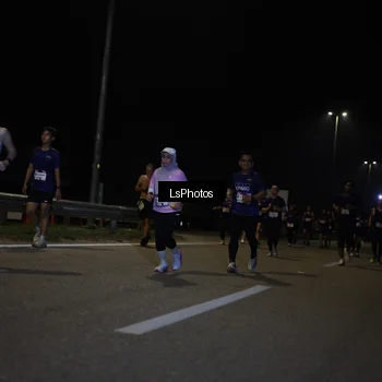 Runner Photo 7344930