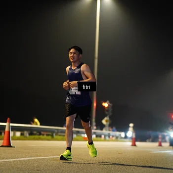 Runner Photo 7344936