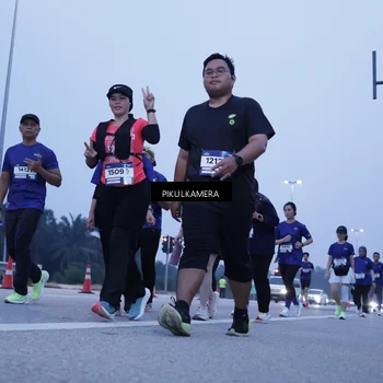 Runner Photo 7344939