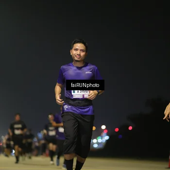 Runner Photo 7344956