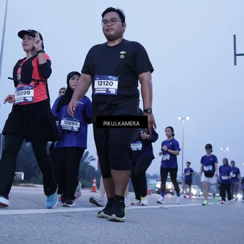 Runner Photo 7344964