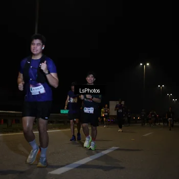 Runner Photo 7344979