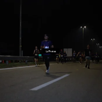 Runner Photo 7344994