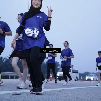 Runner Photo 7344996