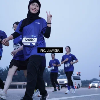 Runner Photo 7345017