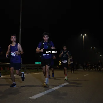 Runner Photo 7345026