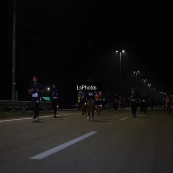 Runner Photo 7345036