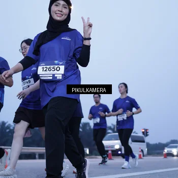 Runner Photo 7345041