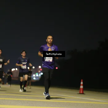 Runner Photo 7345085