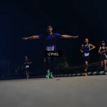 Runner Photo 7345089