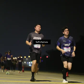 Runner Photo 7345093