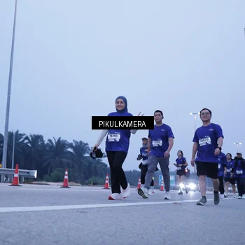Runner Photo 7345094