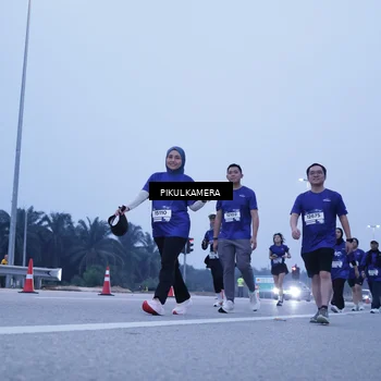 Runner Photo 7345107