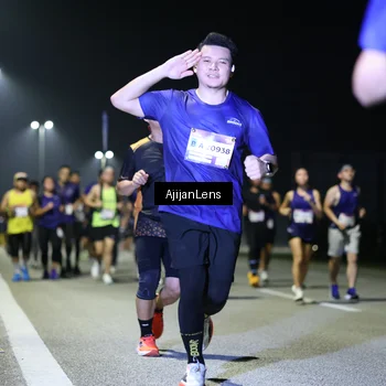 Runner Photo 7345116