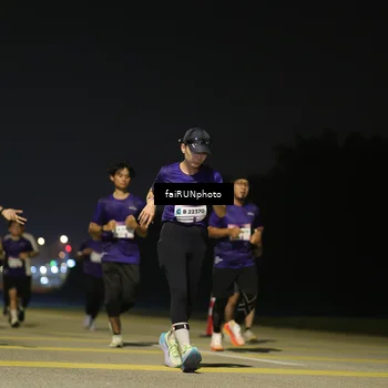 Runner Photo 7345122