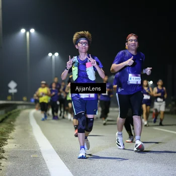 Runner Photo 7345126