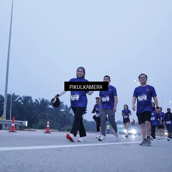 Runner Photo 7345134