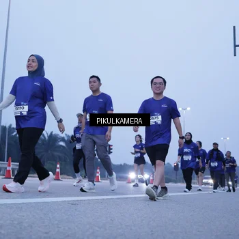 Runner Photo 7345169